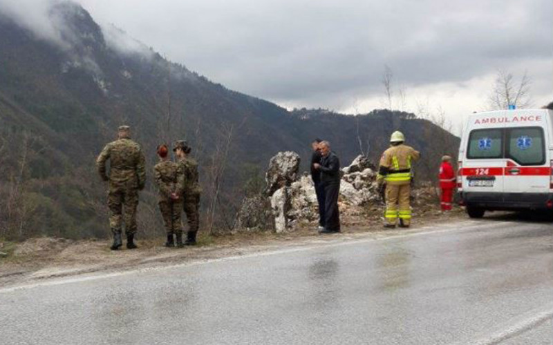 Bol i tuga za stradalim koleginicama iz OŠ ,,Kovačići