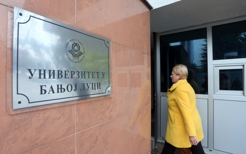 RS prošle godine dobila 43 doktora nauka