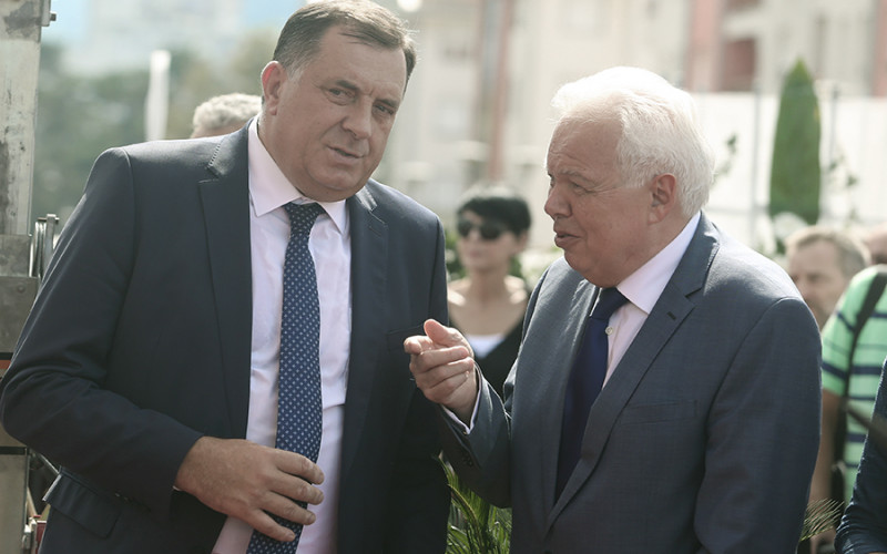 Dodik sa Ivancovim o formiranju Savjeta ministara BiH