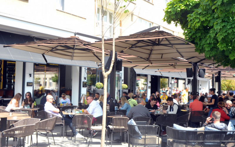 Čak i cijena kafe porasla - Rijetko se gdje može popiti kafa za marku