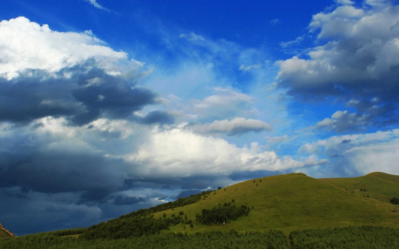 Danas oblačno, povremeno sa kišom