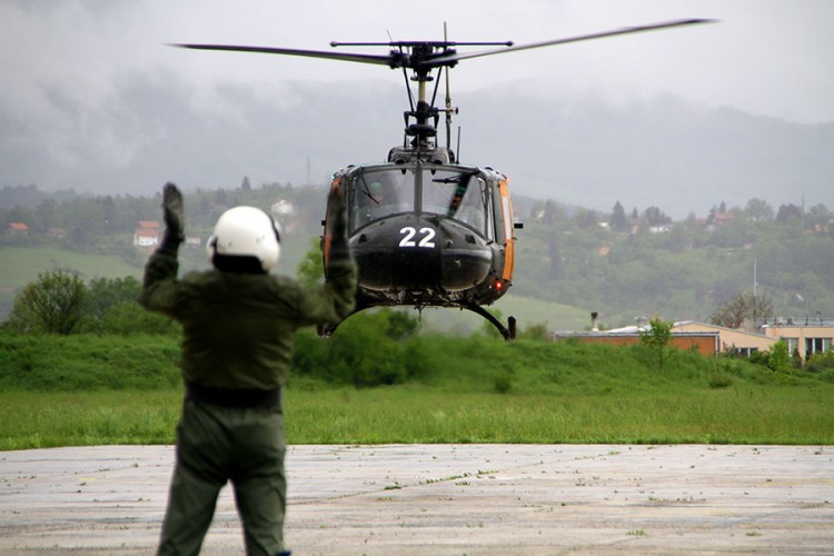 Helikopteri OS BiH stari i po 50 godina