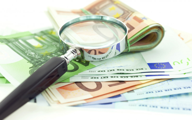 Tonemo u začarani krug zaduženosti - Sve više građana BiH živi na kredit