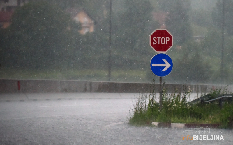 Obilne padavine, moguć snijeg na planinama