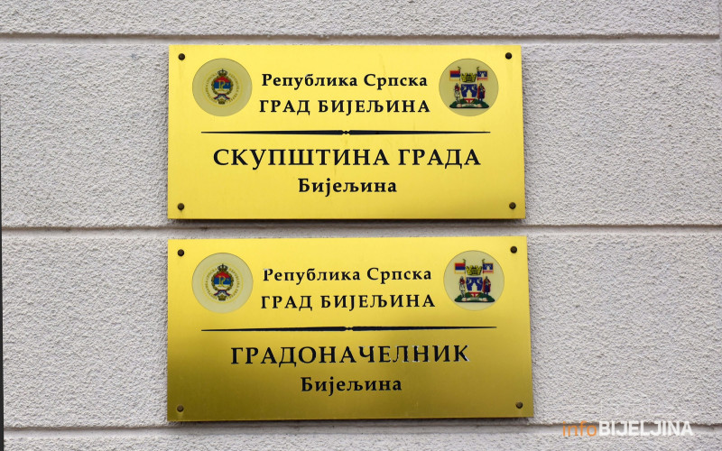 Oglasio se i kabinet gradonačelnika: 