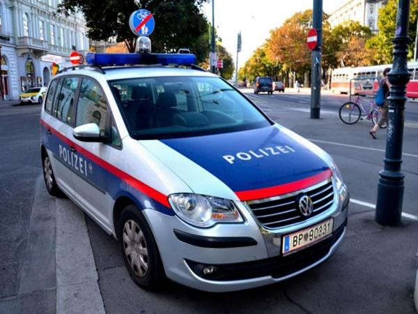 Državljanin BiH pustošio parfimerije u Austriji