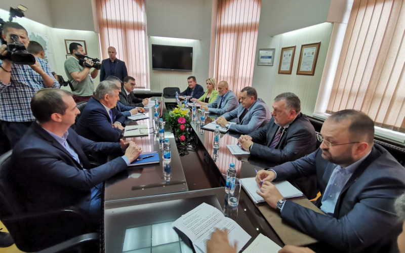 Razgovor sa Mićićem u Bijeljini i sastanak o auto-putu