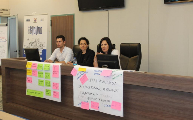 Studenti ukazali na problem i uzroke odlaska mladih iz RS