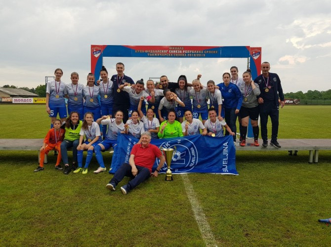Slavlje fudbalerki iz Bijeljine u Kupu Republike Srpske