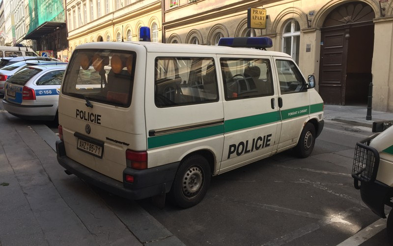 TRAGEDIJA NA EKSKURZIJI Učenik (17) iz BiH poginuo nakon pada sa prozora hotela