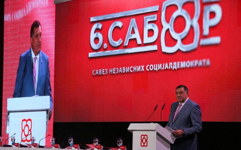 Dodik ukorio partijske drugove