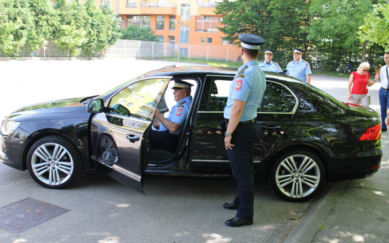 VOZAČI OPREZ - Crna “škoda” i “hjundai” od sutra na području Semberije