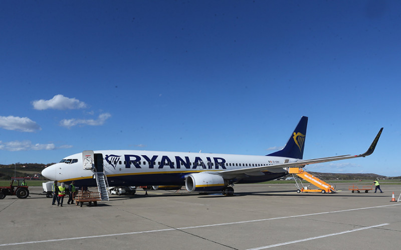 Avion Rajanera umjesto u Banjaluku sletio 900 kilometara dalje