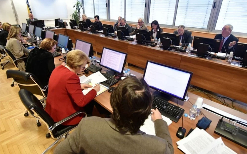 “TREBAMO PODNIJETI KOLEKTIVNU OSTAVKU” - Žustra rasprava na sjedinici VSTS