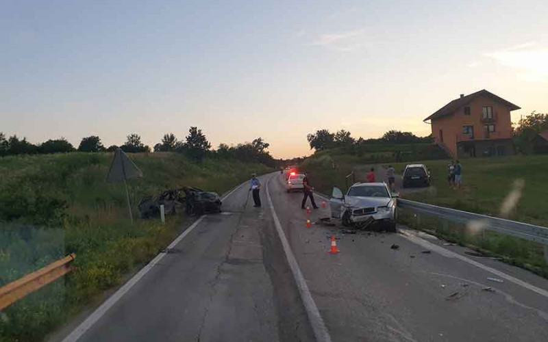 Četiri lica povrijeđena u Verićima, izgorio 