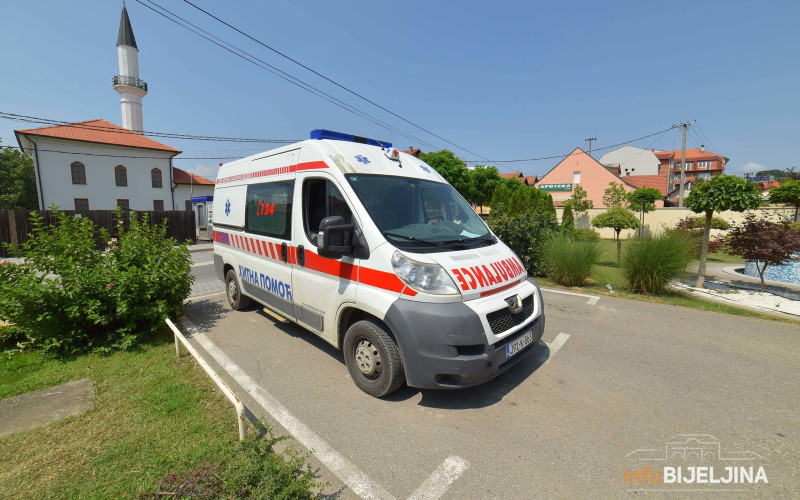 Bijeljina: Čistila prozore i pala sa drugog sprata