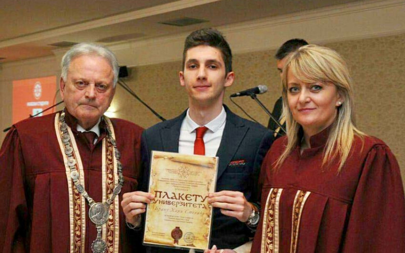 Bijeljina: Brano Hadži Stević prvi student prava sa svim desetkama