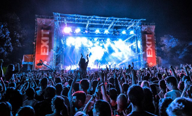 Večeras u Novom Sadu počinje 