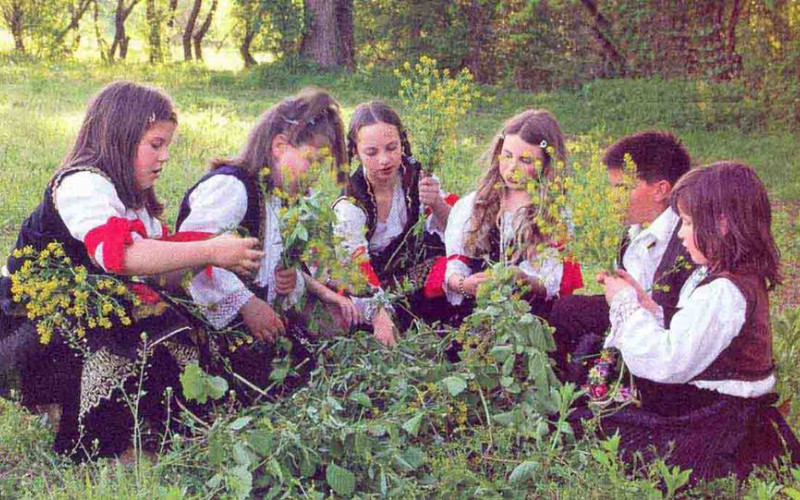Narodni običaji i vjerovanja na Ivanjdan