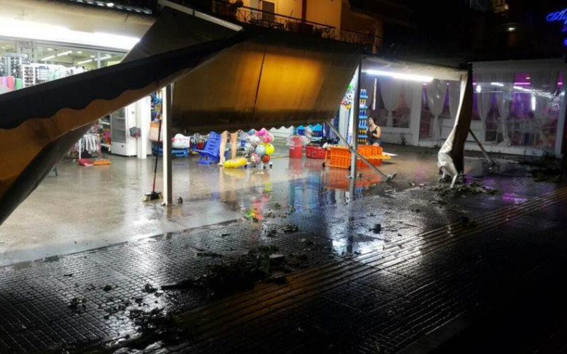 Velika oluja pogodila Grčku, ima mrtvih i povrijeđenih