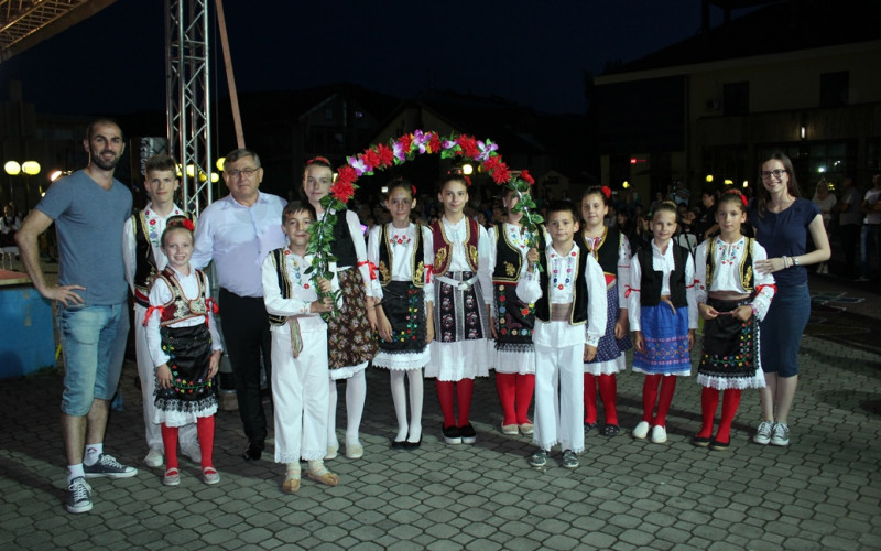 Ugljevik: Otvoren Međunarodni festival folklora