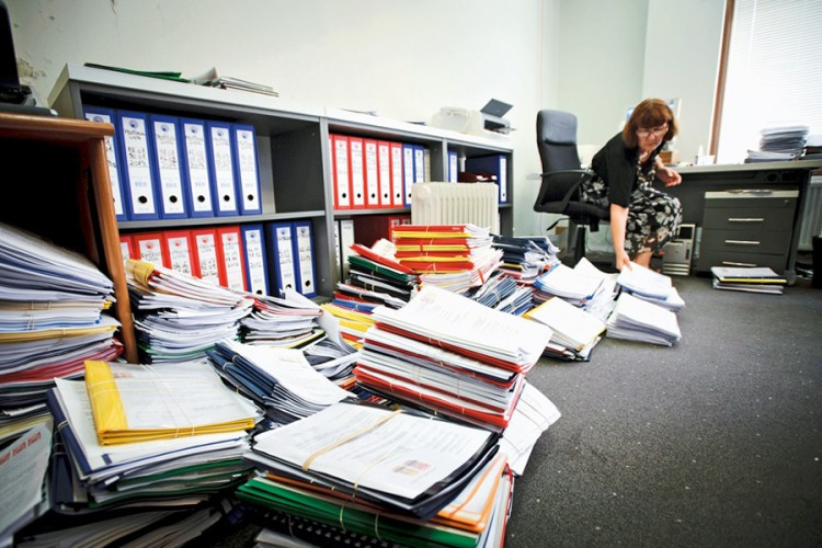 BiH samo državne službenike stavlja u registar