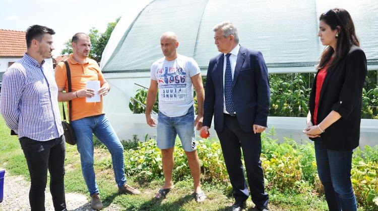 Amajlije: Maksimovići dobili novu kuću i plastenik