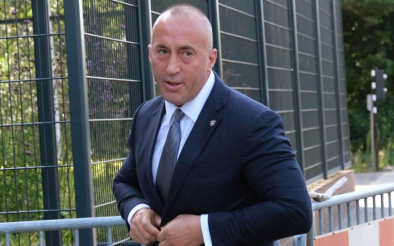 Haradinaj ispitan u Hagu, branio se ćutanjem