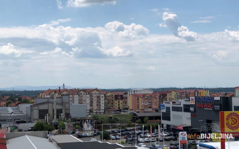 I sutra toplo, poslije podne pljuskovi