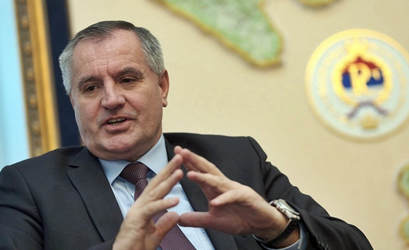 Višković: Povećati plate, od 500 KM se ne može živjeti