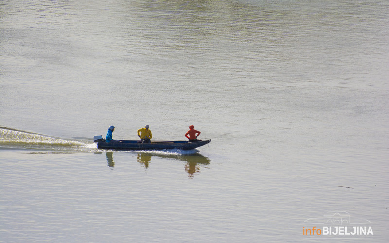 Nastavljena potraga za dvojicom utopljenika u Savi