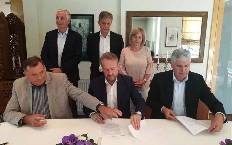 KONAČNO! Čović, Dodik i Izetbegović postigli dogovor o formiranju Savjeta ministara BiH