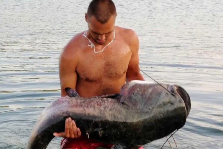 Bilećanin ulovio soma teškog 65 kilograma