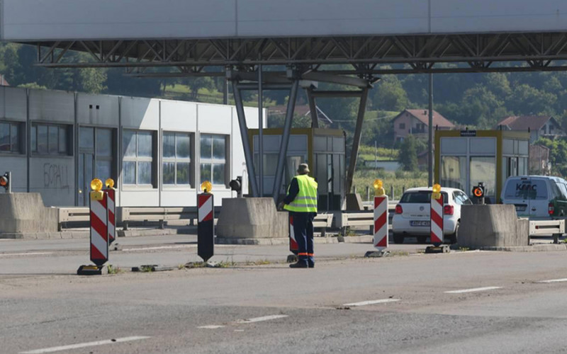 Kućice koštale dva miliona, a prodaju se za 38.000 KM