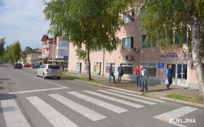 Lopare - opština koja živi od inostranih penzionera