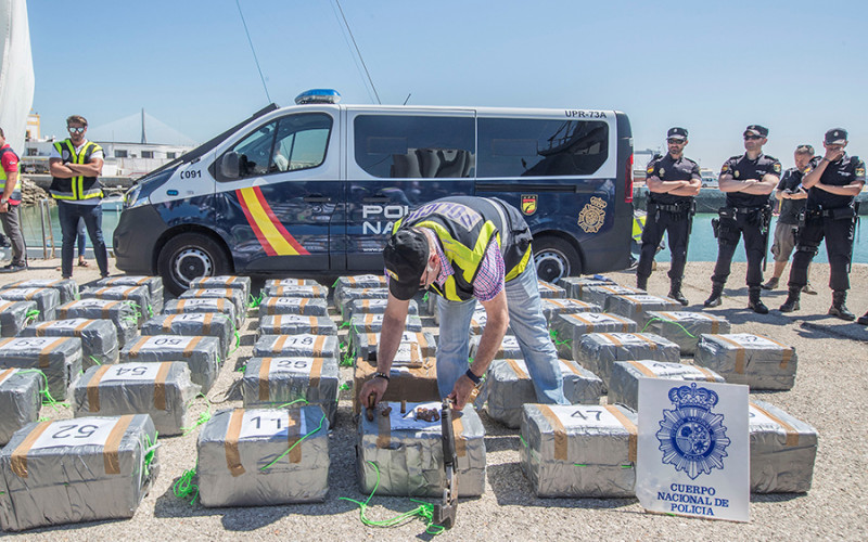Uhapšen Zvorničanin na osnovu međunarodne potjernice: Sa sestrom švercovao tone kokaina