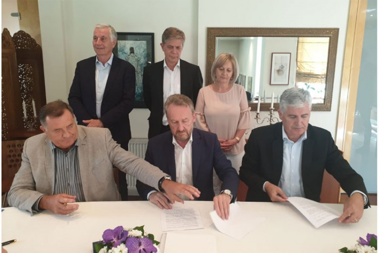 Još jedan dogovor na izdisaju