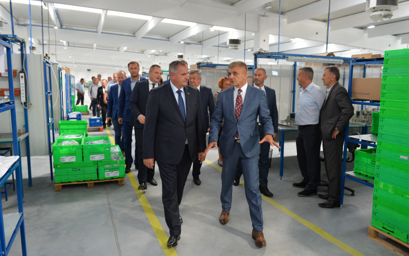 Bijeljina: Otvoren novi pogon fabrike PASS, prosječna plata radnika oko 1.000 KM /FOTO/