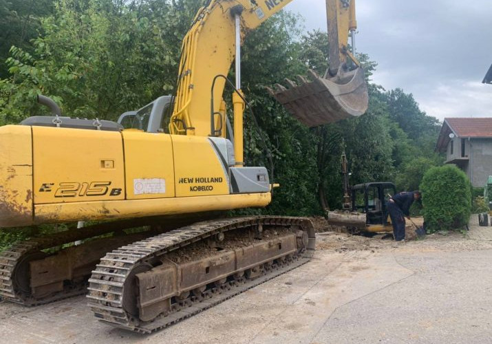 Na putu Priboj-Lopare obustava saobraćaja zbog sanacije klizišta