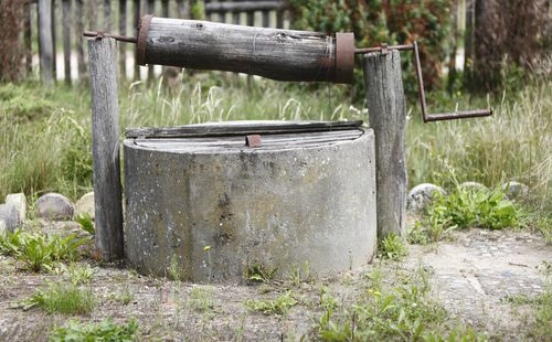 Žena skočila u bunar, poziv ćerke policiji je spasio