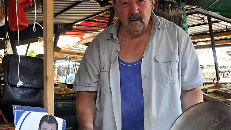 Bijeljina: Radan neodoljivo podsjeća na legendardnog Pavla Vujisića