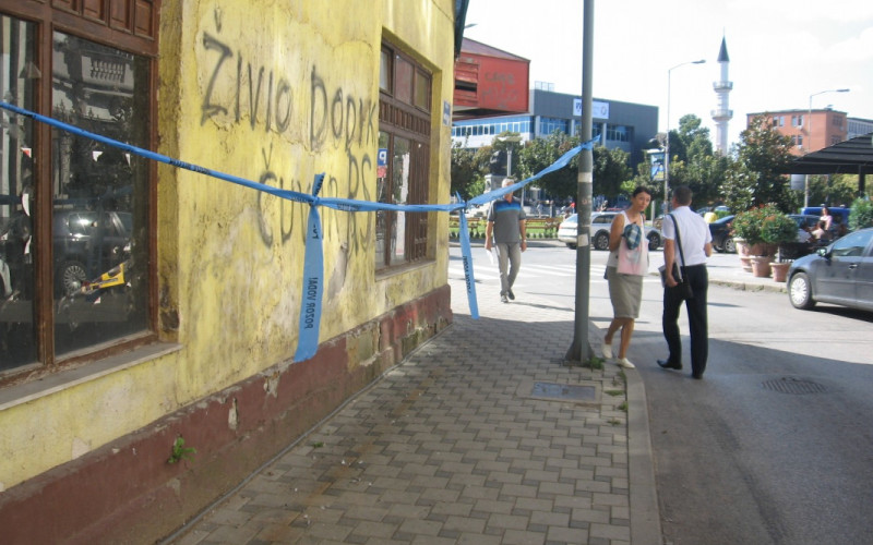 Stari objekti u Bijeljini ugrožavaju bezbjednost građana /FOTO/