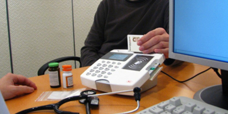 Od sljedeće godine elektronske zdravstvene knjižice u RS