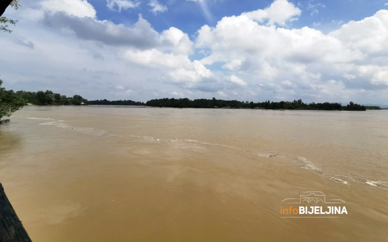 Mićić: Uređenje plaža na Drini moguće tek nakon izgradnje nasipa