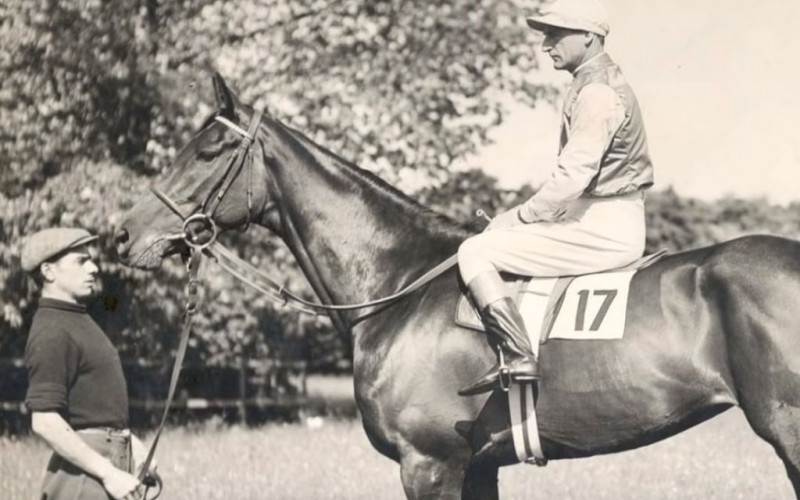 Frenk Hejz, čovjek koji je mrtav pobijedio u konjičkoj trci