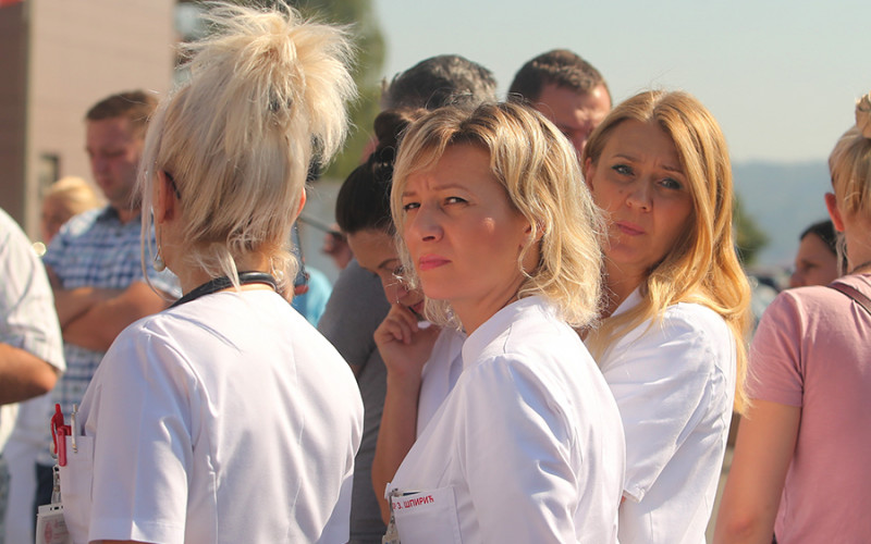 ŠTRAJK JEDINA OPCIJA Kulminiralo nezadovoljsvo bijelih mantila u Srpskoj