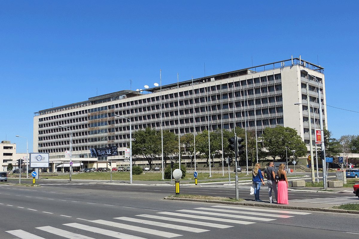 Hotel 