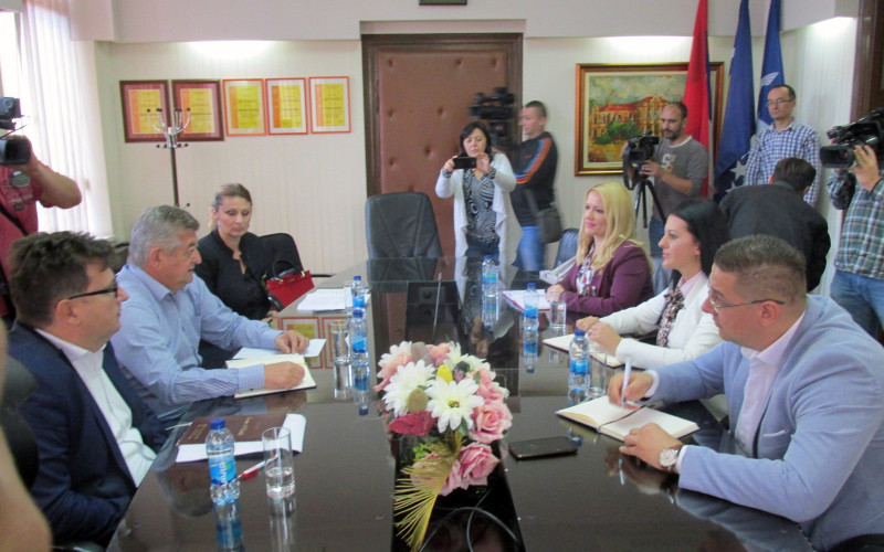 Mićić: Cilj nam je da napravimo ambijent da mlade ljude zadržimo na ovim prostorima