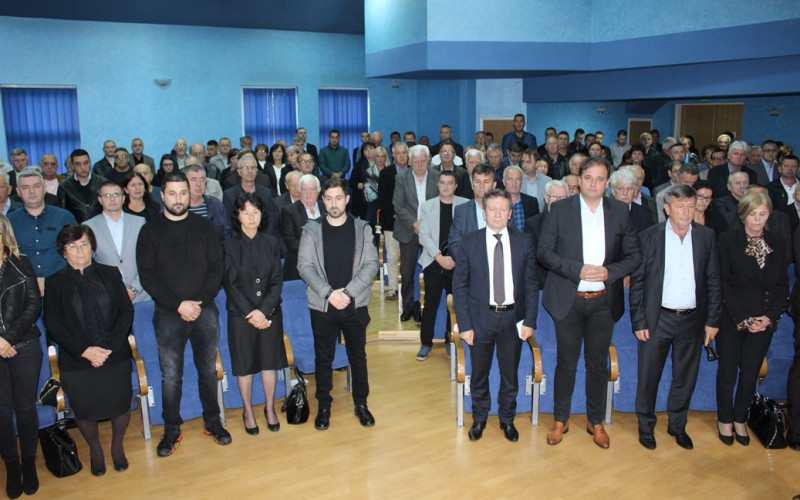 Od Stjepanovića se oprostili porodica, prijatelji i kolege