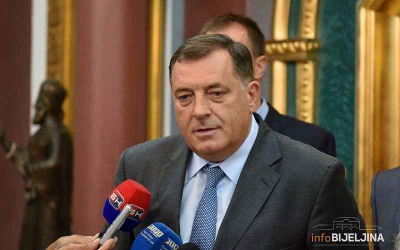 Dodik: Komšić ne poštuje institucije BiH, a poziva Lavrova da to čini